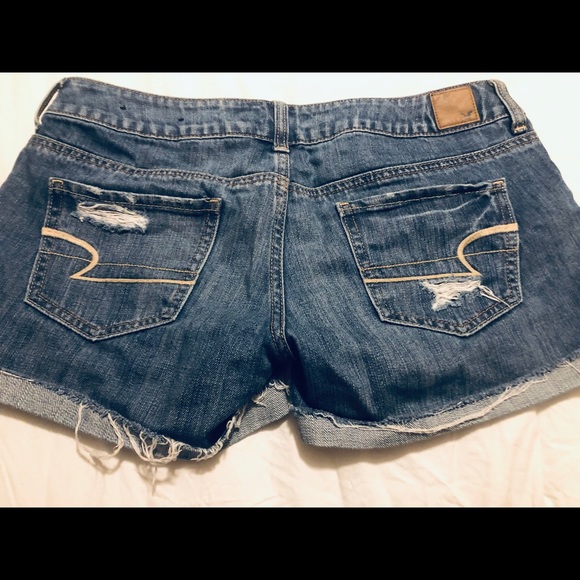 🖤 American Eagle Distressed Jean Shorts 6 - Picture 6 of 6